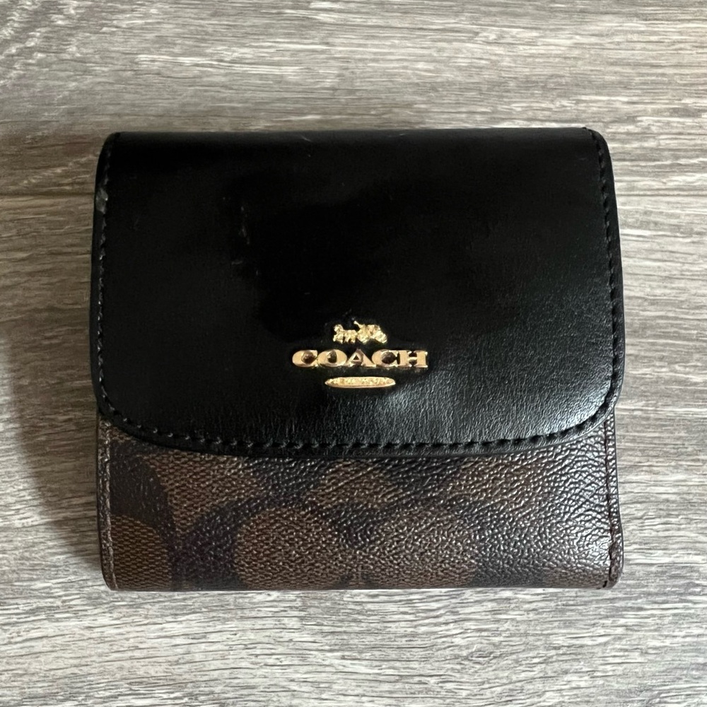 Coach wallet